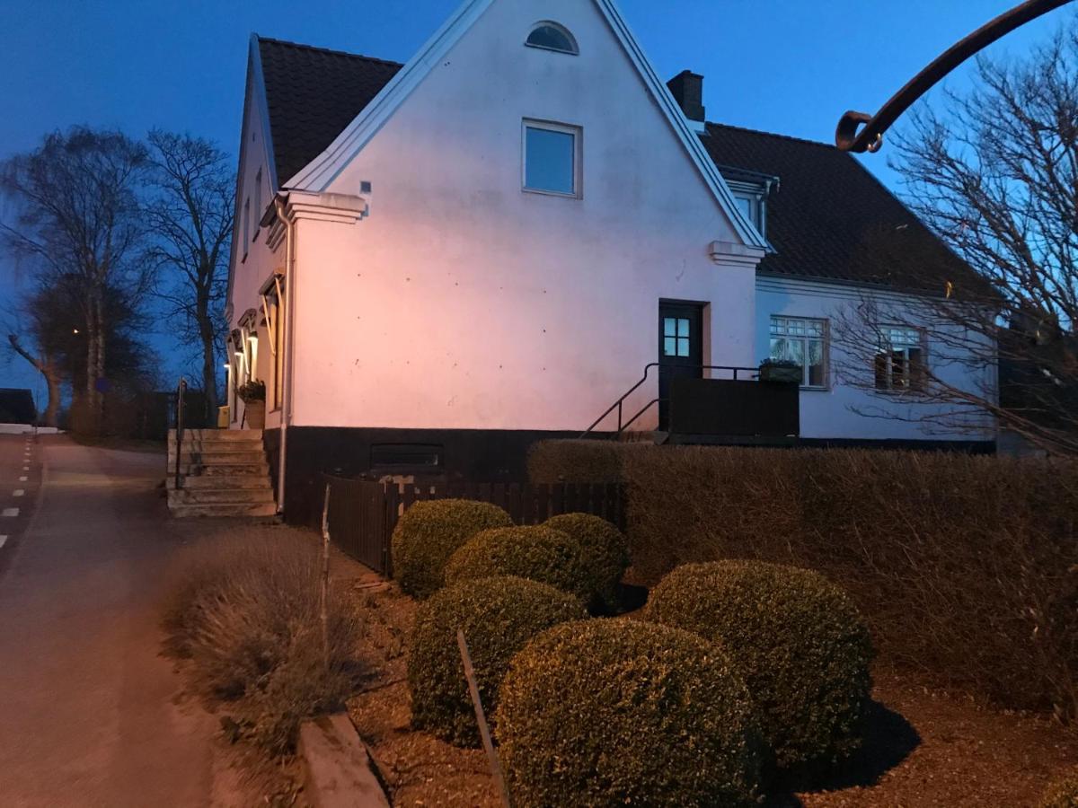 Вилла Botanikerns Hus Loderup Экстерьер фото